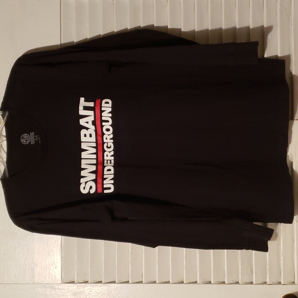 NWoT☆ Swimbait Tshirt